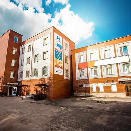 Hostel Prichal Murmansk Exterior photo