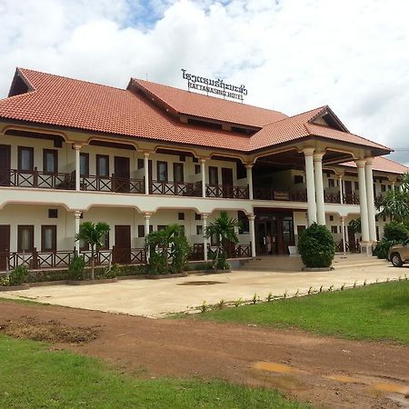 Rattanasing Hotel Muang Khong Exterior photo