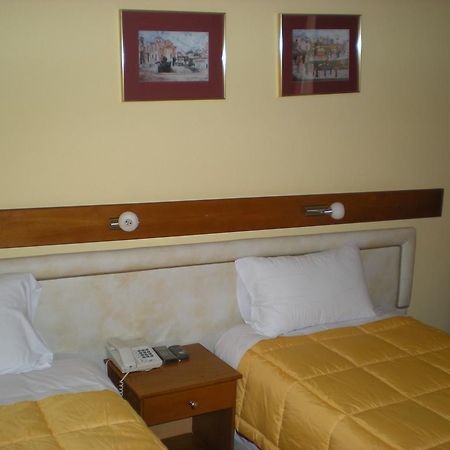 Erato Hotel Livadia  Room photo