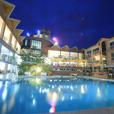 Lemigo Hotel Kigali Exterior photo