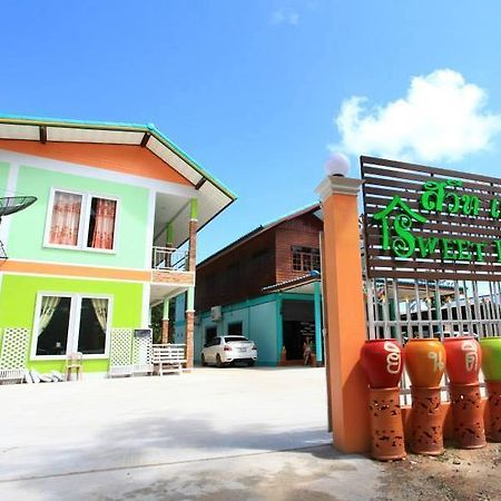 Sweet House Hotel Sukhothai Exterior photo