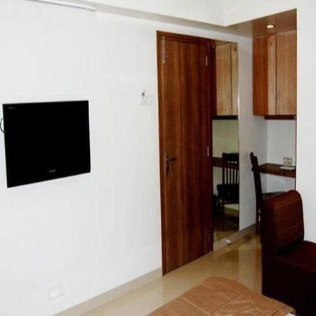 Hotel Vikrant Pune Exterior photo