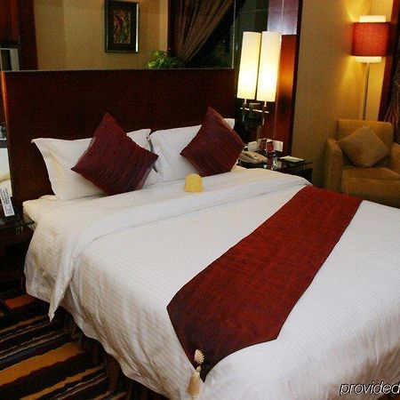 Grand Soluxe Hotel Lanzhou Room photo