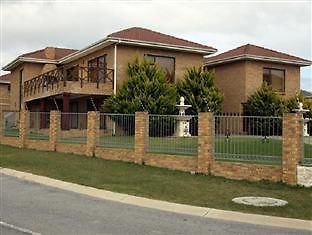 Dalcor Estate Guesthouse Port Elizabeth Exterior photo