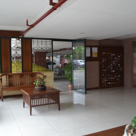 Isabelle Royale Paranaque Paranaque City Exterior photo