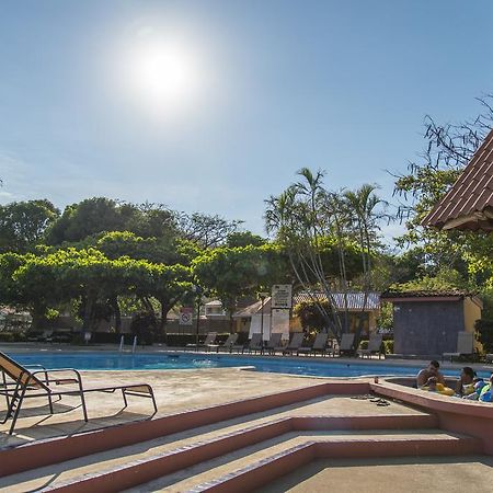 Nacazcol - Playas Del Coco Hotel Exterior photo