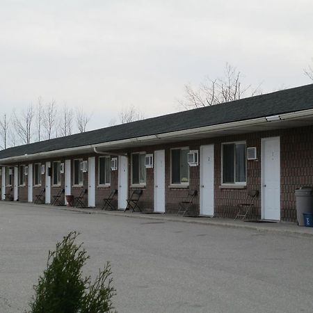 Newburg Inn Motel New Hamburg Exterior photo