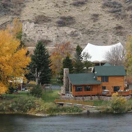 River'S Bend Lodge Cascade Exterior photo