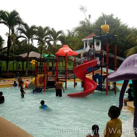 Tubod Flowing Water Resort Minglanilla Exterior photo