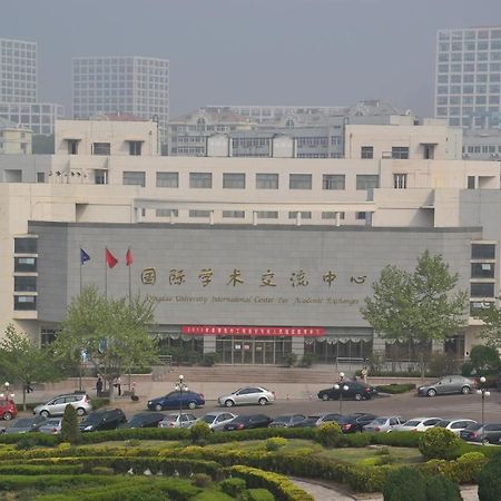 Qingdao University International Academic Exchange Centre Hotel Exterior photo