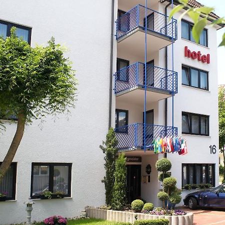 Hotel Astoria Am Urachplatz Stuttgart Exterior photo