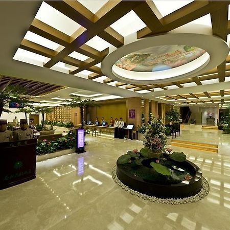 Spring City Garden Hotel Kunming Exterior photo