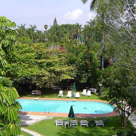 Hotel Jacarandas Cuernavaca Exterior photo