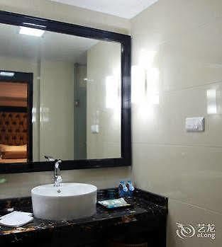 Xinjinjiang Hotel Changzhou  Exterior photo