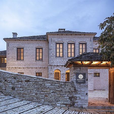 Monopatia Mountain Resort Ioannina Exterior photo