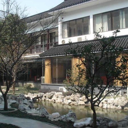 Suzhou Friendship Hotel Exterior photo