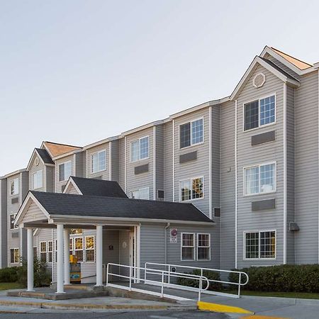 Baymont Inn & Suites By Wyndham Anchorage Exterior photo