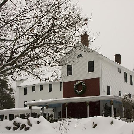 Woodbound Inn Rindge Exterior photo