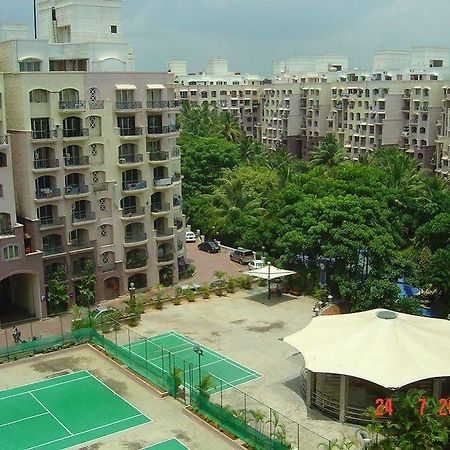 Transit Living Hotel Bangalore Exterior photo