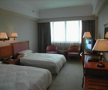 Media Tourism And Business Hotel Huangshan Room photo