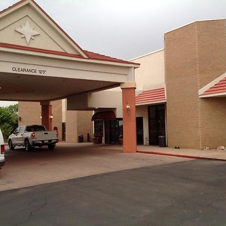 Wyndham Garden Amarillo Hotel Exterior photo