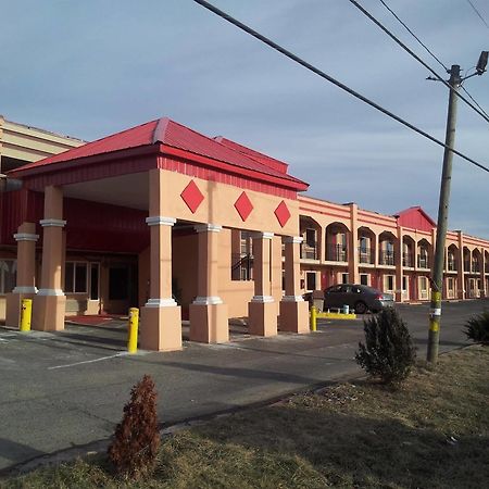 Garden Inn And Extended Stay Shepherdsville Exterior photo