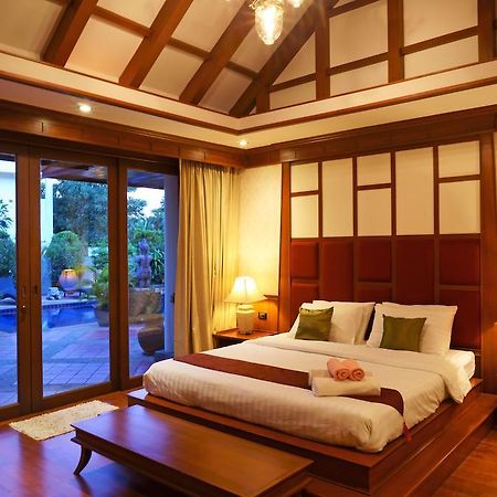 Sirinthara Villa Phuket Room photo