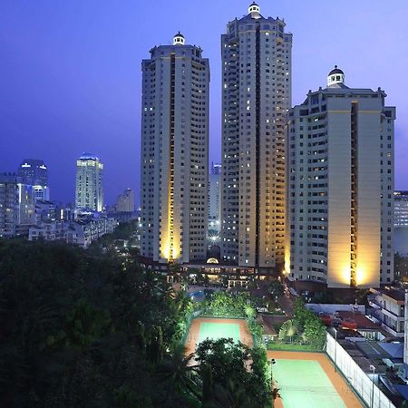 Aryaduta Suite Semanggi Jakarta Exterior photo
