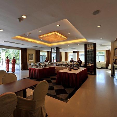 BW Huangshan Resort & Spa Restaurant photo