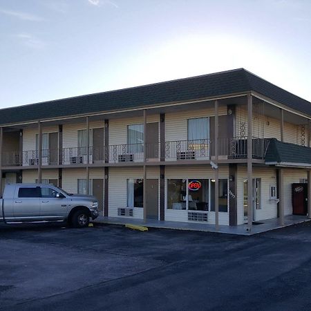 Plaza Inn Springfield Exterior photo