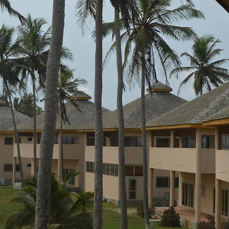 Elmina Bay Resort Cape Coast Exterior photo