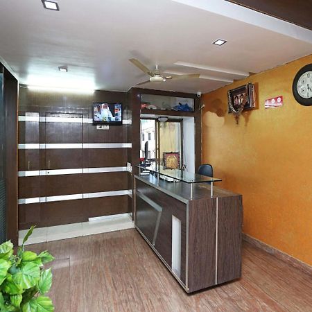 Balaji Residency Hotel Hyderabad Exterior photo