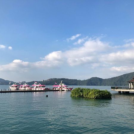 Crystal Inn Sun Moon Lake Yuchi Exterior photo