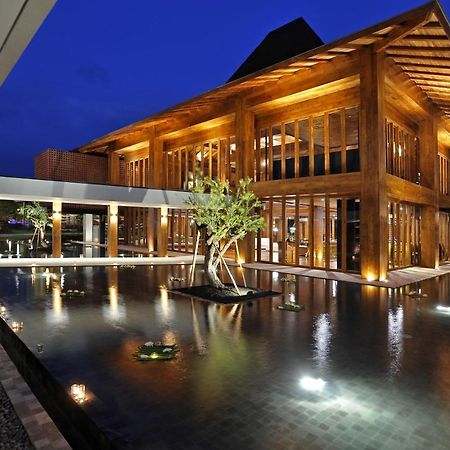 Djoglo Luxury Bungalow Malang Exterior photo