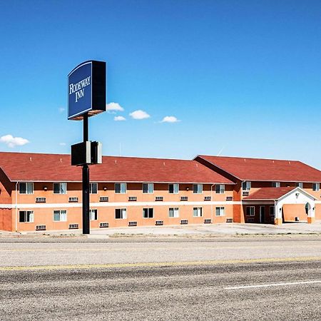 Rodeway Inn & Suites Monticello Exterior photo