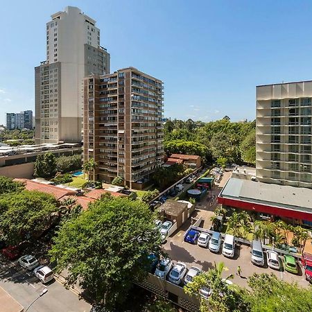 Oaks Brisbane On Margaret Suites Exterior photo