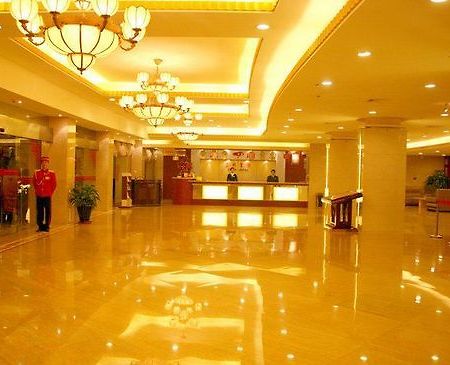 Yulin Hotel Interior photo
