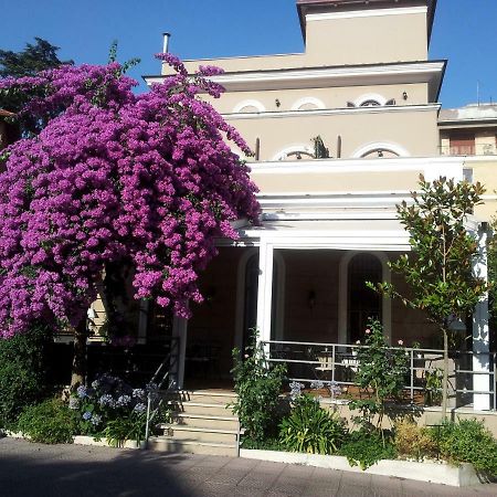 Villa Pirandello Rome Exterior photo