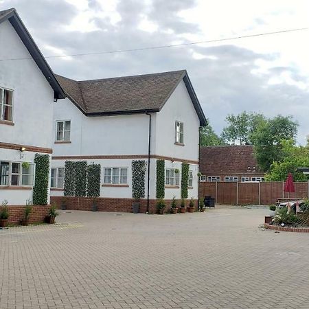 Stansted Airport Lodge Takeley Exterior photo