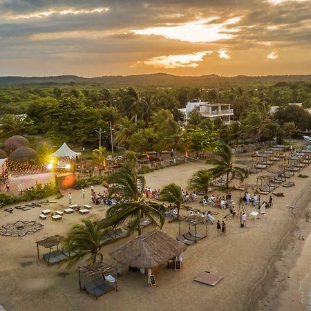 Hotel Fenix Beach Cartagena Playa de Punta Arena Exterior photo