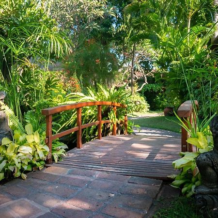 Poppies Bali Hotel Kuta  Exterior photo