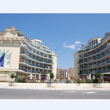 Julia Family Apartments Sunny Beach Exterior photo