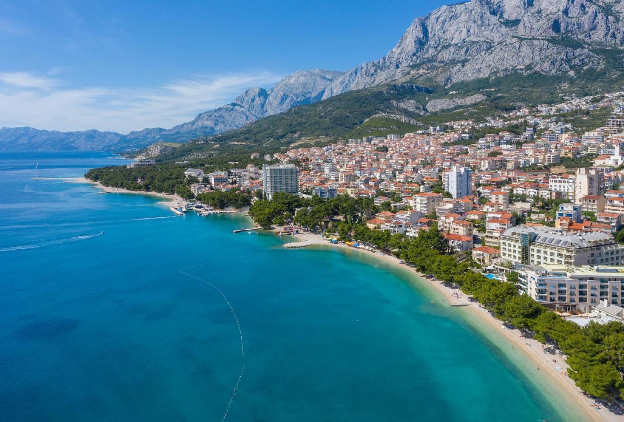 Hotel Park Makarska Exterior photo