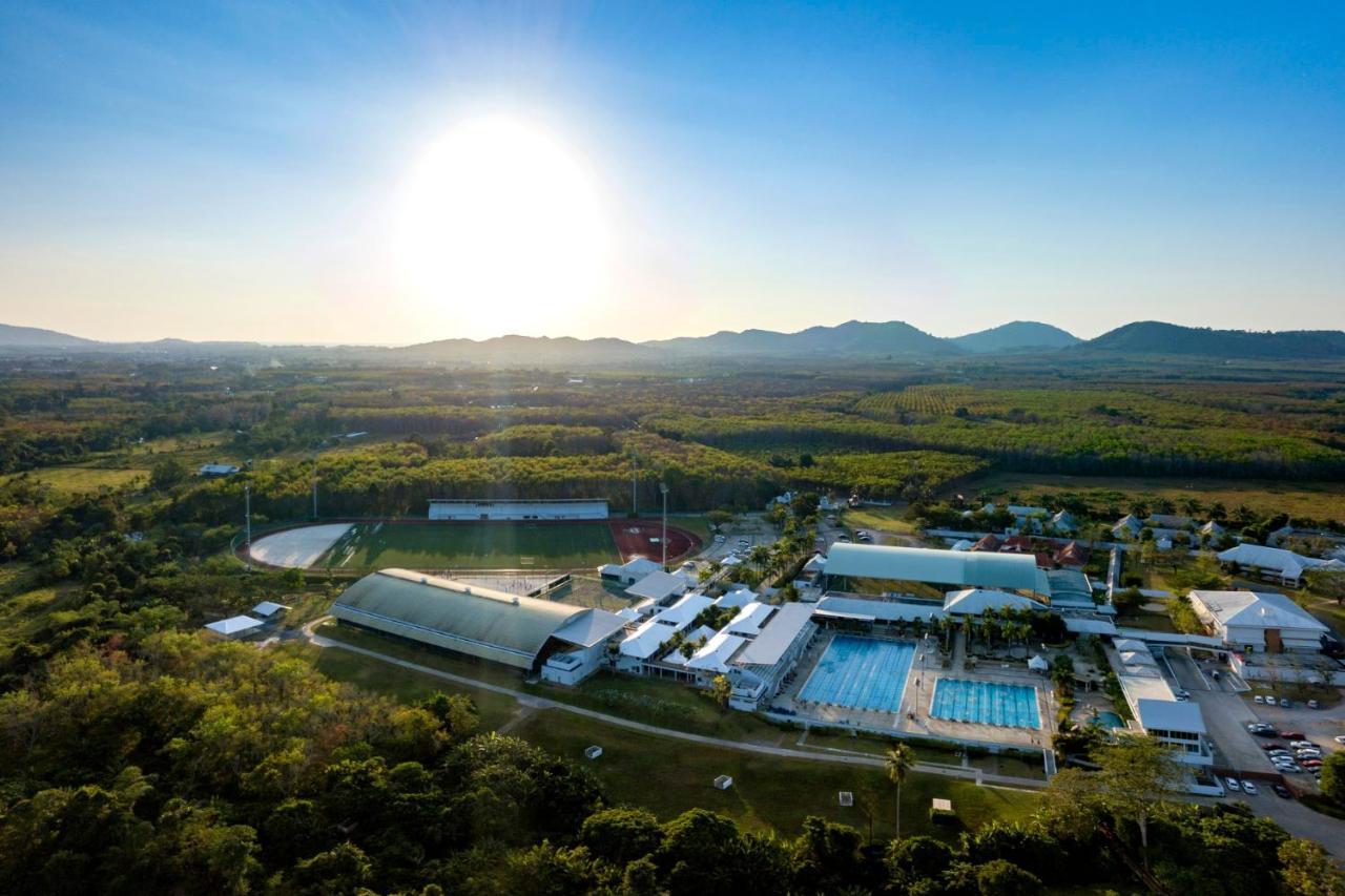 Thanyapura Sports & Health Resort Thalang Exterior photo