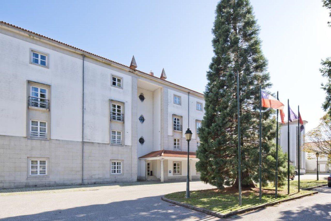 Golden Tulip Caramulo Hotel Exterior photo