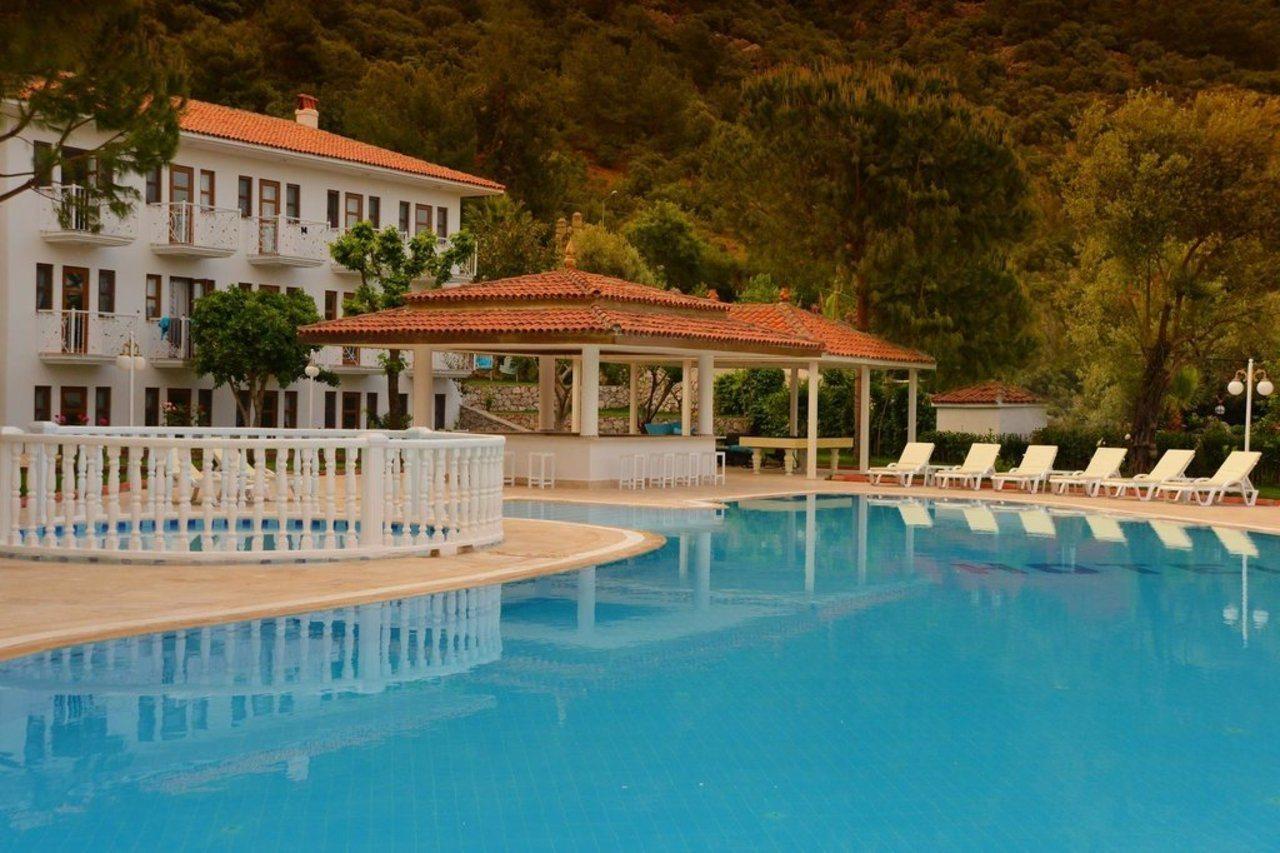 White Hotel Oludeniz Exterior photo