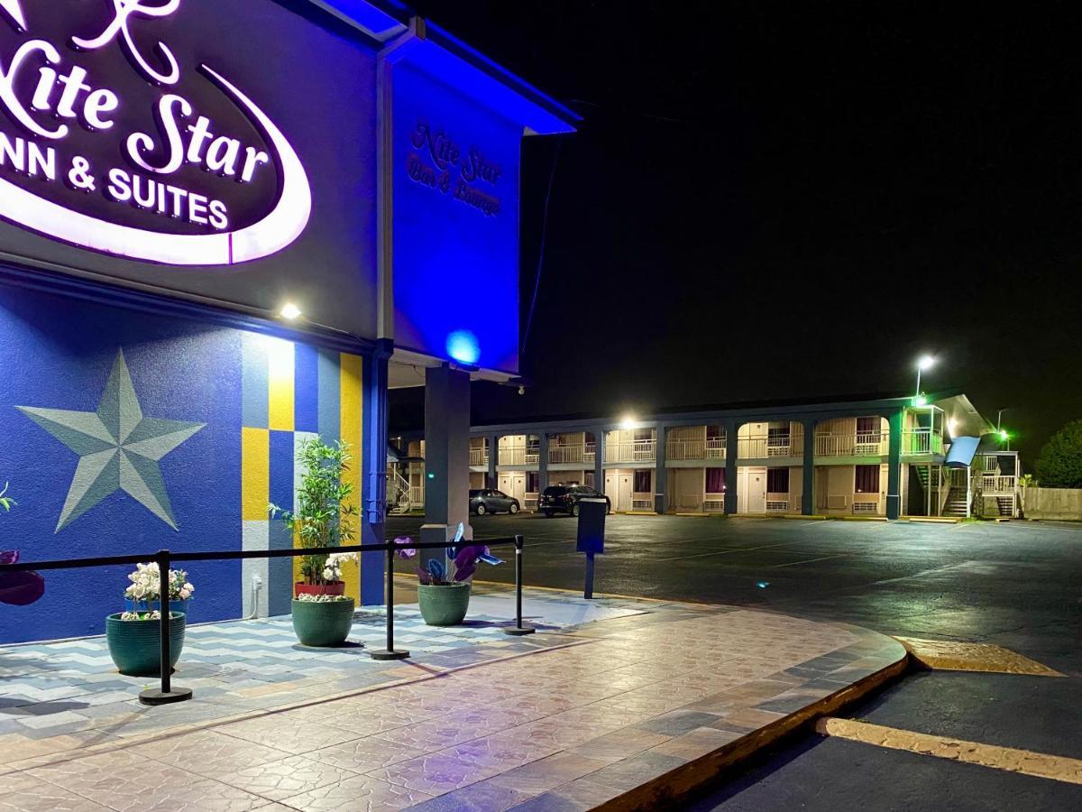 R Nite Star Inn And Suites -Home Of The Cowboys & Rangers Arlington Exterior photo
