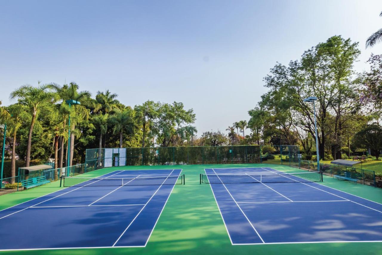 Hotel Racquet Cuernavaca Exterior photo