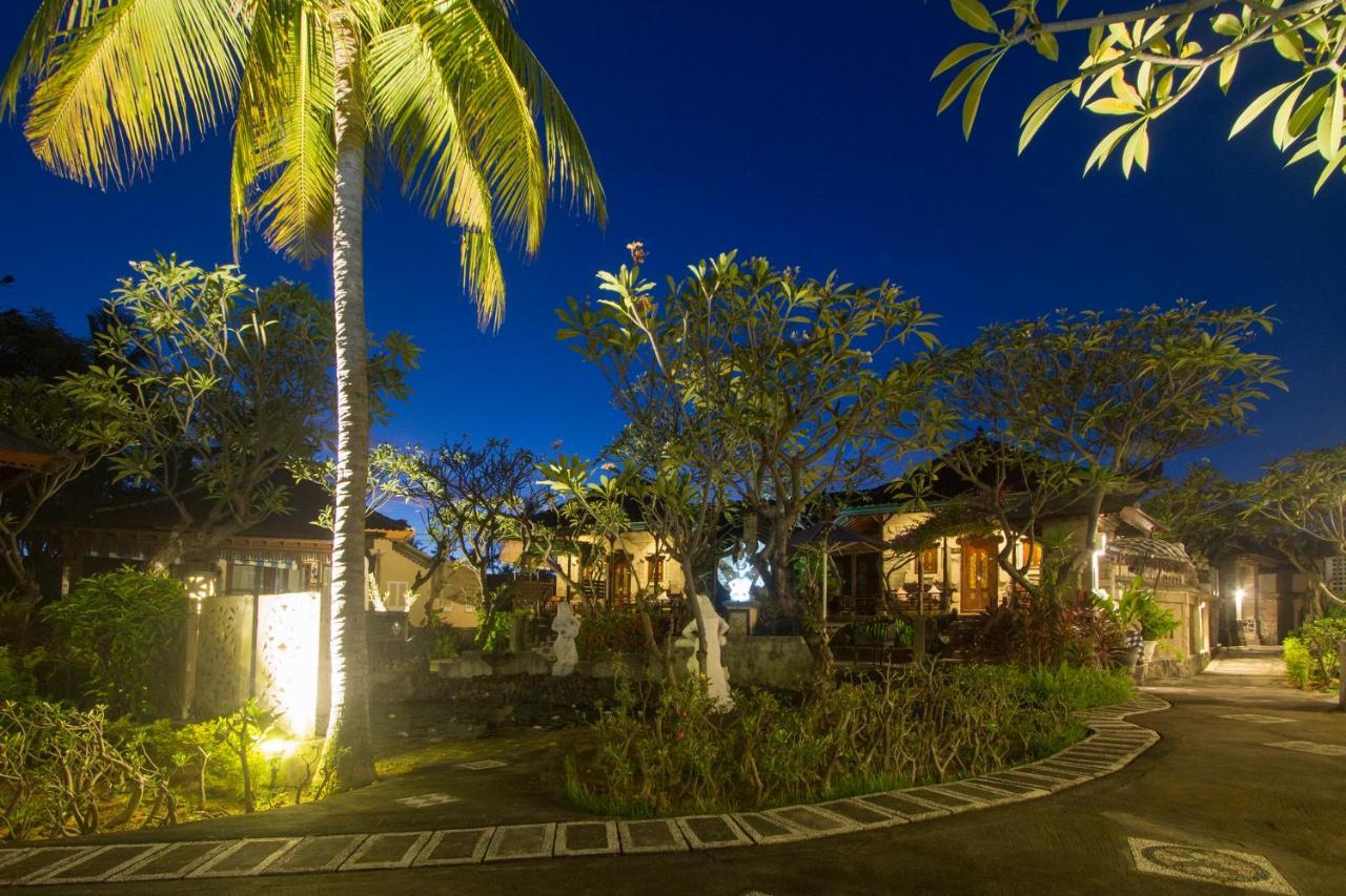 Bali Taman Beach Resort & Spa Lovina Buleleng  Exterior photo