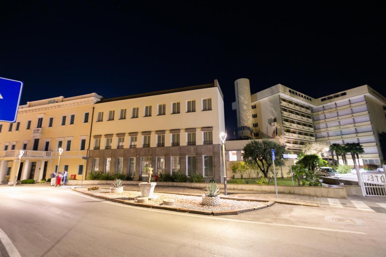 Hotel Savoia Thermae & Spa (Adults Only) Abano Terme Exterior photo